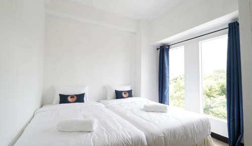 Twin Room with Balcony