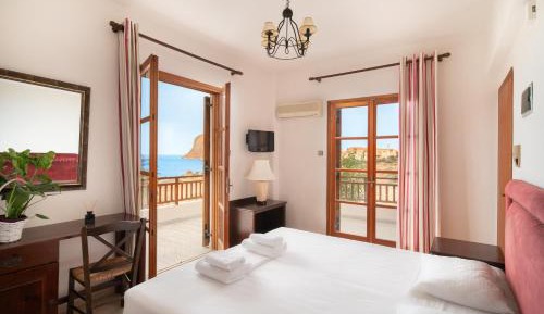 Studio (2 Adults) with Sea View
