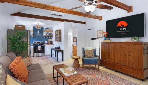 One-Bedroom Holiday Home