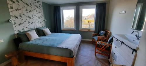 Double Room with Private Bathroom