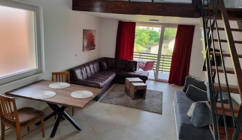 Duplex Quadruple Room