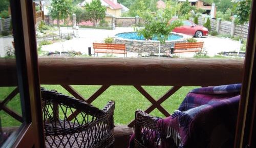 Cottage (4 Adults)