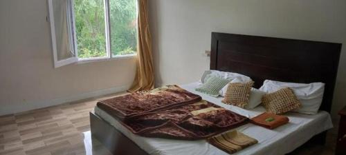 Basic Triple Room