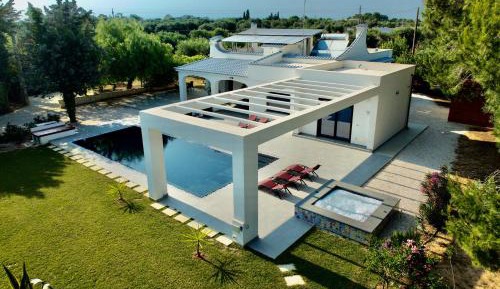 Villa with Private Pool