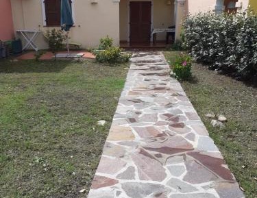 Apartment with Garden View