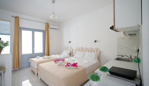 Triple Room with Mountain View