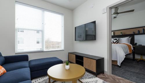 One-Bedroom Suite