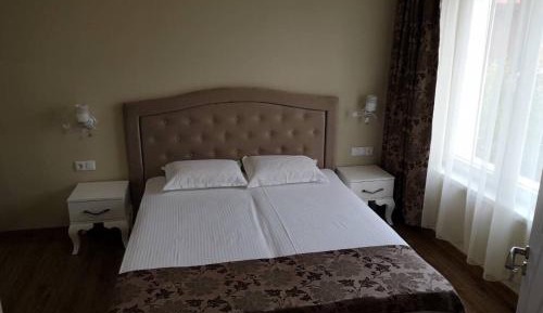 Deluxe Double Room with Balcony and Sea View