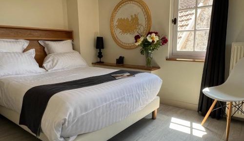 Double Room 105 43 ft²