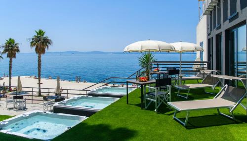 Deluxe Double or Twin Room with Spa Bath