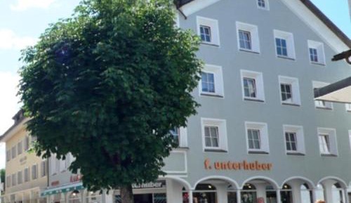 One-Bedroom Apartment (2 - 4 Adults)