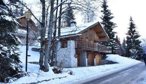 Chalet (6 Adults)