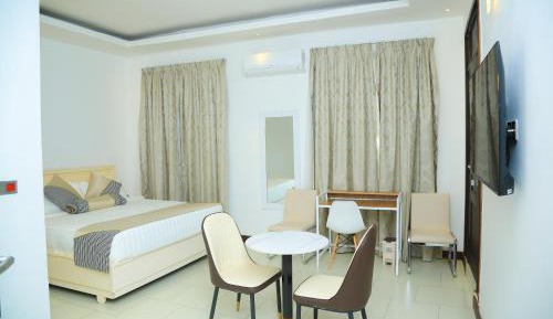 Queen Room