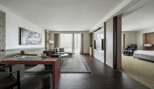 Presidential Suite