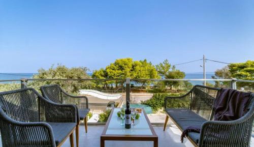 Villa with Sea View
