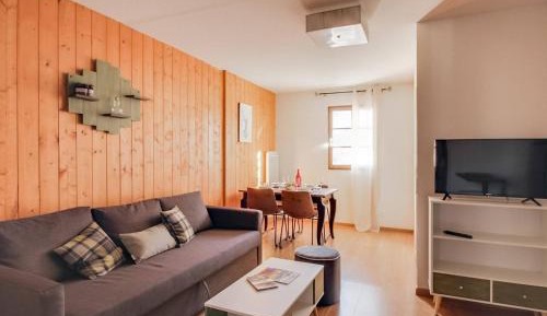 Apartment (5 Adults)