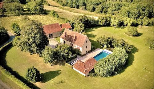 Three-Bedroom Holiday Home 