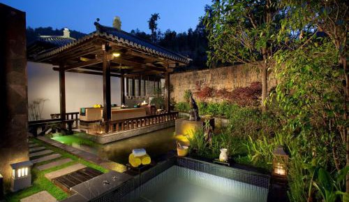 Hot Spring Garden Villa