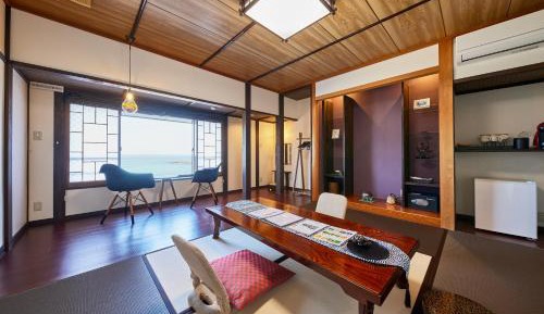 Family Room with Sea View