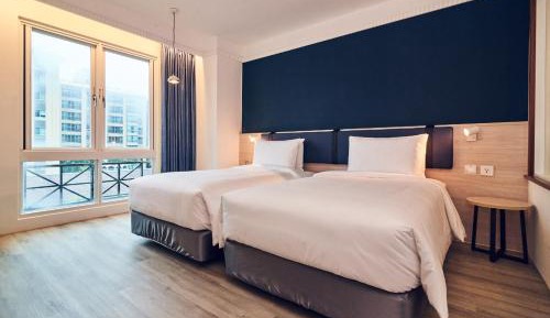 Superior Twin Room