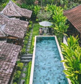 Unique Joglo Villa with Pool View with Daily Afternoon Tea 