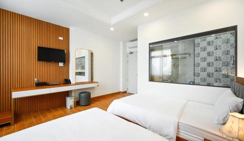Deluxe Triple Room