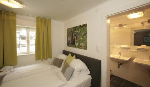 Double Room - Basement