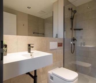 Economy Suite