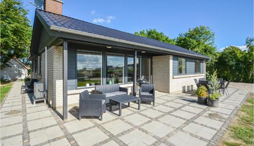 Four-Bedroom Holiday Home