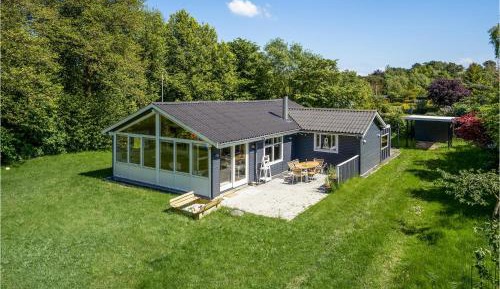 Two-Bedroom Holiday Home