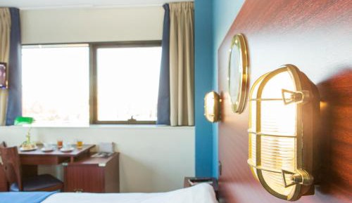 Double Room with Port View