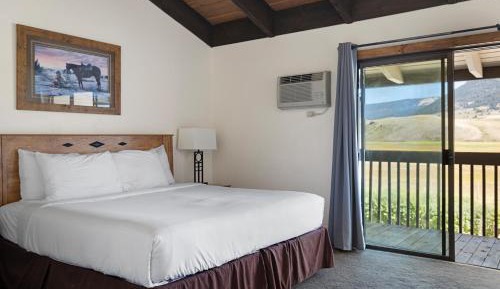 King Suite with Balcony
