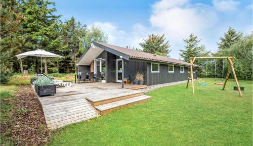 Four-Bedroom Holiday Home