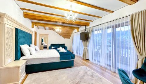 Superior Queen Room