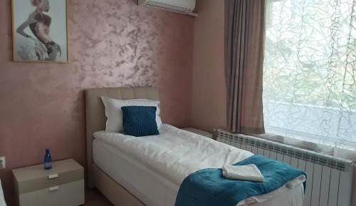 Twin Room with Private Bathroom