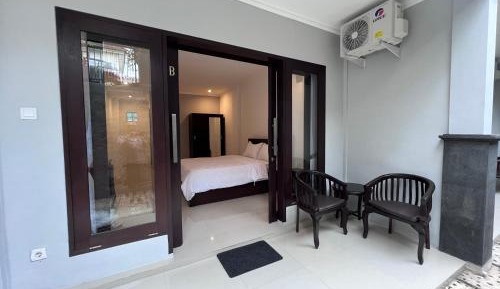 Queen Room with Balcony
