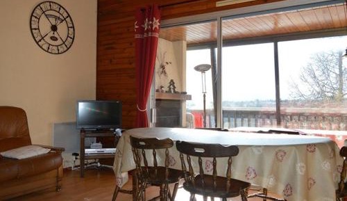 Apartment (8 Adults)