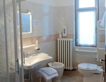 Triple Room with Private External Bathroom