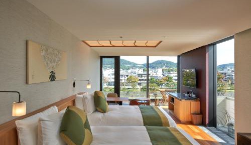 Deluxe Double or Twin Room with River View