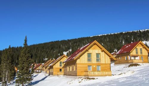 Five-Bedroom Holiday Home