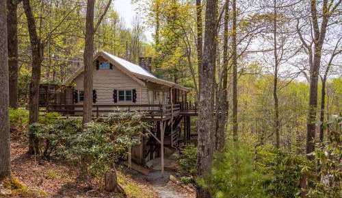 Two-Bedroom Holiday Home