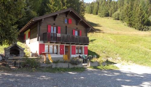 Three-Bedroom Chalet