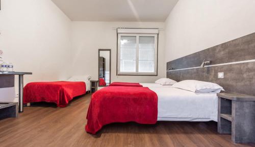 Triple Room with Private Bathroom