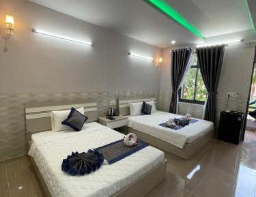 Superior Triple Room
