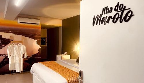 Deluxe King Suite