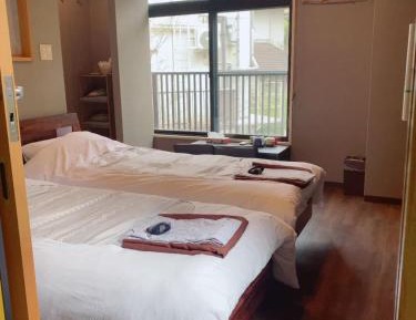 Twin Room with Shared Toilet