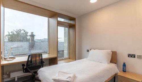 Single Room with Bathroom