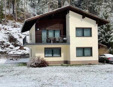 Four-Bedroom Holiday Home
