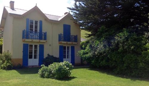Holiday Home (6 Adults)