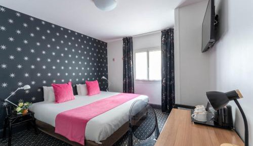 Family Room - 2 Bedrooms